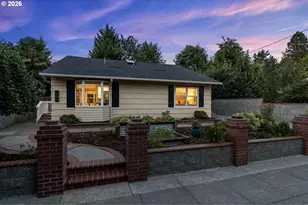 6427 N Princeton St, Portland, OR 97203 - Photo 2