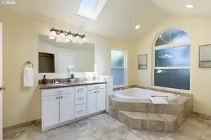 6427 N Princeton St, Portland, OR 97203 - Photo 16