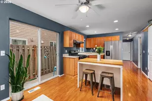 975 SW Junction Pl, Gresham, OR 97080 - Photo 8