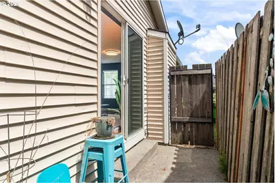 975 SW Junction Pl, Gresham, OR 97080 - Photo 20