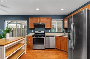 975 SW Junction Pl, Gresham, OR 97080 - Photo 10