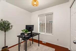 975 SW Junction Pl, Gresham, OR 97080 - Photo 18
