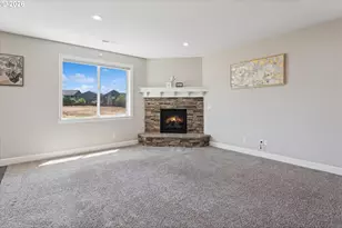 17230 NW Catalpa St, Portland, OR 97210 - Photo 6