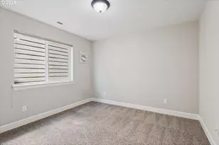 17230 NW Catalpa St, Portland, OR 97210 - Photo 26