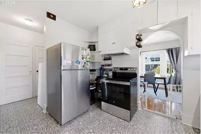 422 NE 57th Ave, Portland, OR 97213 - Photo 8