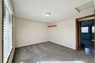 2715 SW 31st St, Gresham, OR 97080 - Photo 28