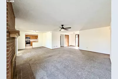 2715 SW 31st St, Gresham, OR 97080 - Photo 6