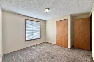 2715 SW 31st St, Gresham, OR 97080 - Photo 26