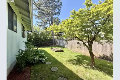 2715 SW 31st St, Gresham, OR 97080 - Photo 36