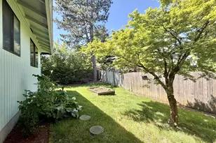 2715 SW 31st St, Gresham, OR 97080 - Photo 36
