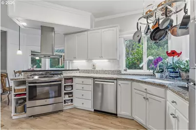 16042 SW Waxwing Way, Beaverton, OR 97007 - Photo 8