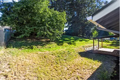 361 W Pine St, Sweet Home, OR 97386 - Photo 28