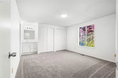 361 W Pine St, Sweet Home, OR 97386 - Photo 16
