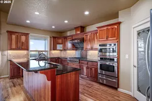 2049 Limestone Ave, Salem, OR 97306 - Photo 20