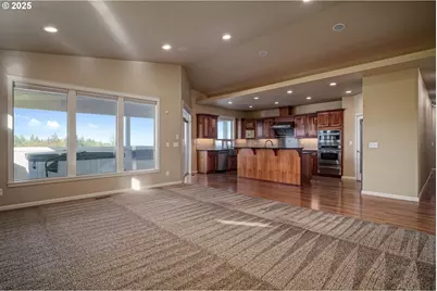 2049 Limestone Ave, Salem, OR 97306 - Photo 18