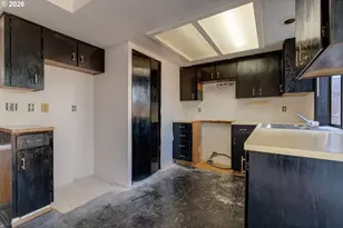 11953 SE Holgate Blvd, Portland, OR 97266 - Photo 18