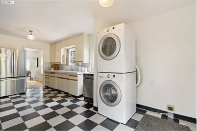 5220 NE Skidmore St, Portland, OR 97218 - Photo 18