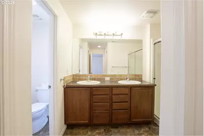 4950 Glacier Dr, Springfield, OR 97478 - Photo 24