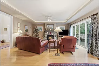 25545 Katherine Ct, West Linn, OR 97068 - Photo 6