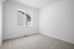 701 Tigerlily St, Silverton, OR 97381 - Photo 26