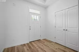 701 Tigerlily St, Silverton, OR 97381 - Photo 6