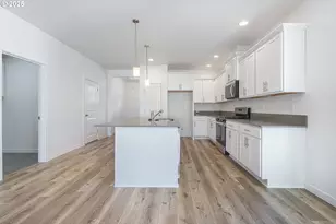 701 Tigerlily St, Silverton, OR 97381 - Photo 10