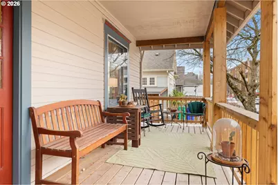 802 SE 35th Ave, Portland, OR 97214 - Photo 2