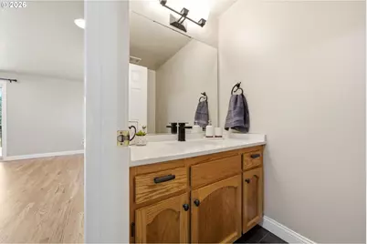 1200 E Pioneer Loop, La Center, WA 98629 - Photo 18