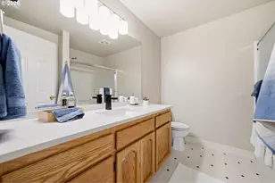 1200 E Pioneer Loop, La Center, WA 98629 - Photo 22