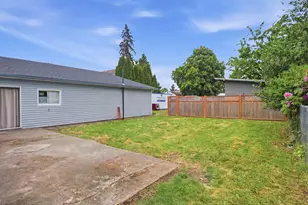1357 Grove St, Lebanon, OR 97355 - Photo 28