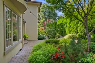 752 E Ave, Lake Oswego, OR 97034 - Photo 40