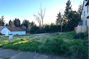 429 NW Freeman Ave, Hillsboro, OR 97124 - Photo 1