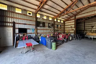 10418 Champoeg Rd, Aurora, OR 97002 - Photo 46