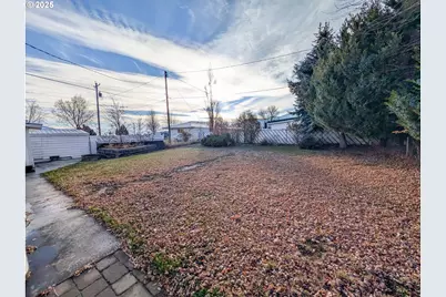 1106 F Ave, La Grande, OR 97850 - Photo 16