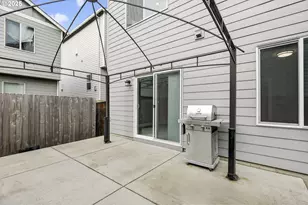 2320 N R St, Washougal, WA 98671 - Photo 36