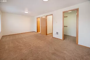 2081 SW Fellows St, McMinnville, OR 97128 - Photo 42