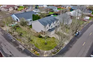 2081 SW Fellows St, McMinnville, OR 97128 - Photo 2