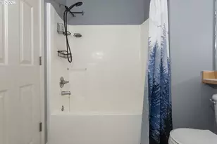13682 SW Hall Blvd, Portland, OR 97223 - Photo 16
