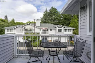 13682 SW Hall Blvd, Portland, OR 97223 - Photo 12