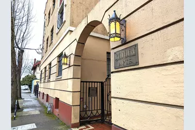 2829 SE Belmont St #104, Portland, OR 97214 - Photo 1