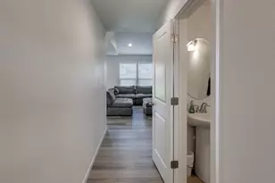 1819 SE Blueberry St, Dallas, OR 97338 - Photo 6