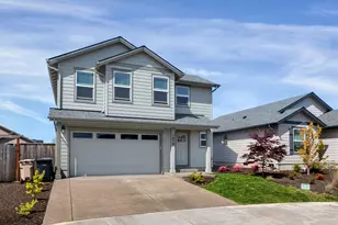 1819 SE Blueberry St, Dallas, OR 97338 - Photo 2