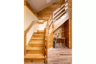 71010 E McFarland Rd, Rhododendron, OR 97049 - Photo 16