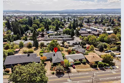 2609 E McLoughlin Blvd, Vancouver, WA 98661 - Photo 18