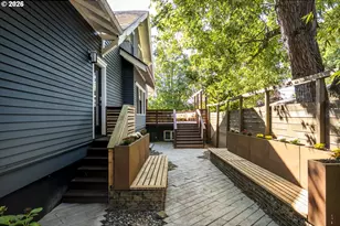 2415 SE Ivon St, Portland, OR 97202 - Photo 44
