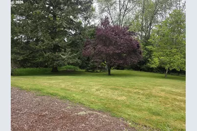 549 Bailey Dr, Roseburg, OR 97471 - Photo 20
