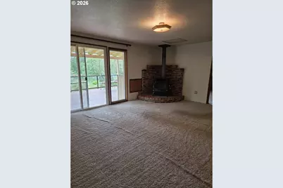 549 Bailey Dr, Roseburg, OR 97471 - Photo 8