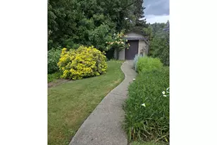 549 Bailey Dr, Roseburg, OR 97471 - Photo 44