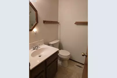549 Bailey Dr, Roseburg, OR 97471 - Photo 32