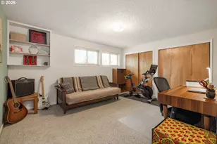 866 SE 136th Ave, Portland, OR 97233 - Photo 18